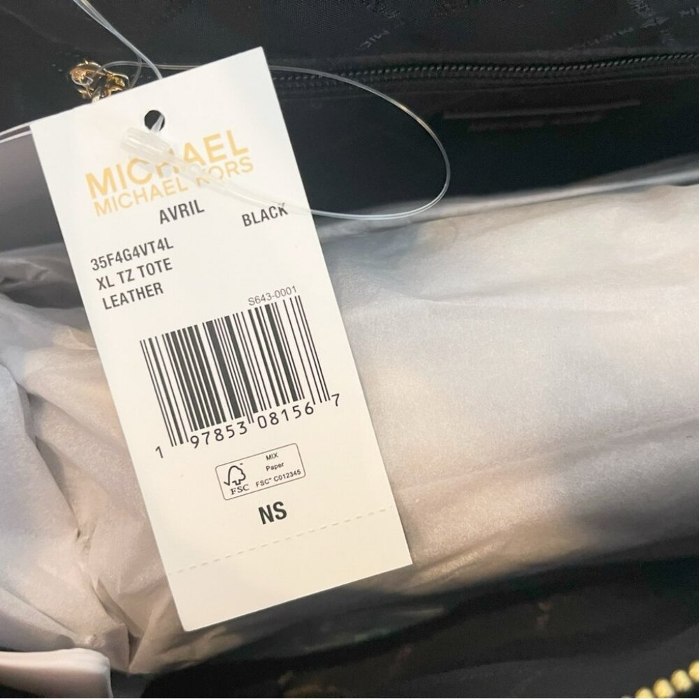 NWT Michael Kors XL Tote - Picture 9 of 11